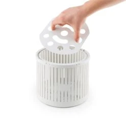 Ecowash-Pico Mini-Waschmaschine Schleuderfunktion 3,5 Kg 380W Schwarz 13 Ecowash-Pico Mini-Waschmaschine Schleuderfunktion 3,5 Kg 380W Schwarz -Haushaltsgeräte Geschäft 10030789 yy 0005 detail oneConcept Ecowash Pico Mini Waschmaschine schwarz