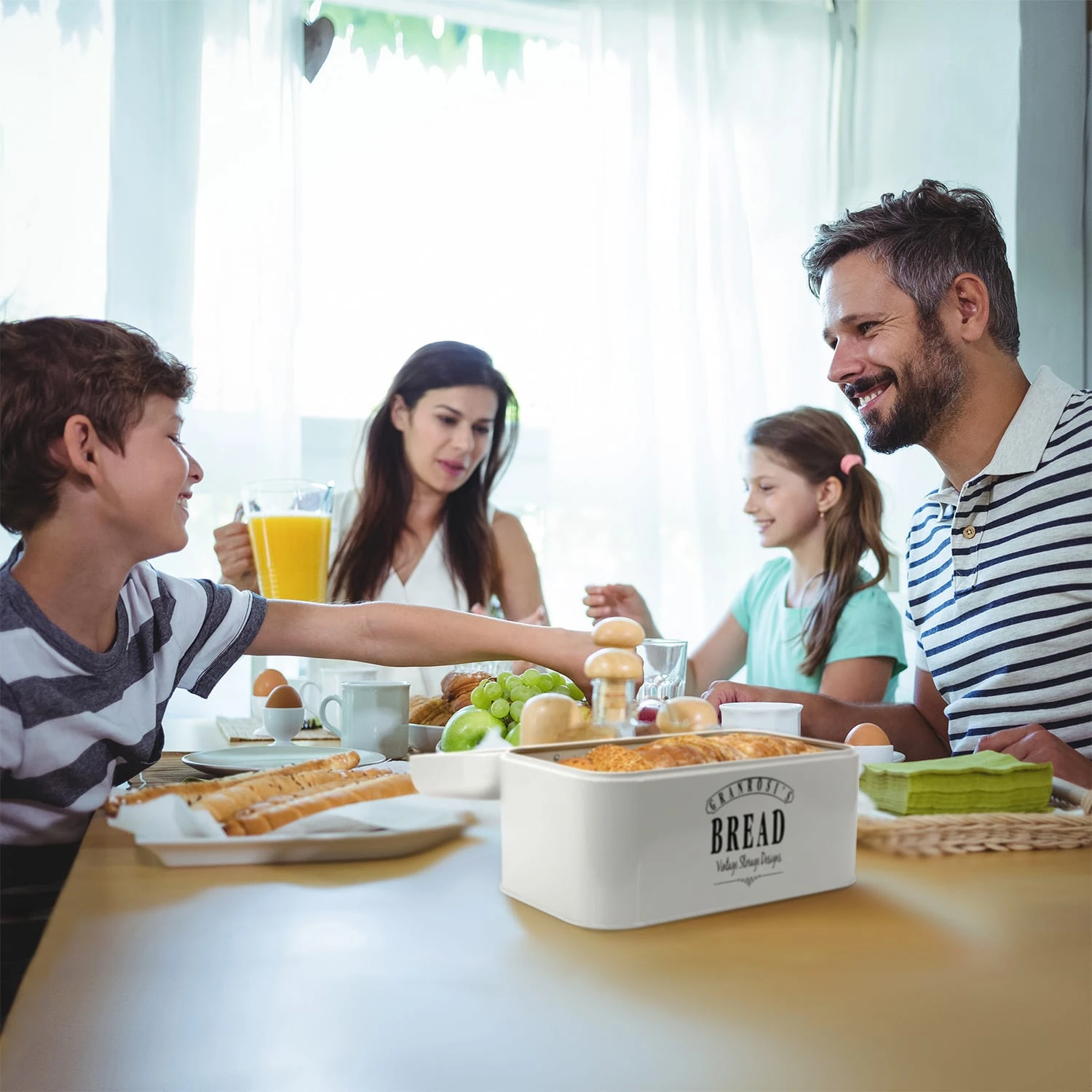 Delaware Brotkasten Metall 30x16x20,5 Cm Klappdeckel Lüftungslöcher 2 Delaware Brotkasten Metall 30x16x20,5 Cm Klappdeckel Lüftungslöcher – Bild 2