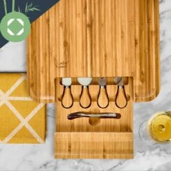 XXL-Käsebrett Schublade 34 X 4,5 X 34 Cm Käsebesteck Pflegeleicht 9 XXL-Käsebrett Schublade 34 X 4,5 X 34 Cm Käsebesteck Pflegeleicht -Haushaltsgeräte Geschäft 10038083 yy 0004 logo