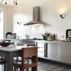 Zelda 90cm Dunstabzugshaube Umluftset 620 M³/h Aktivkohlefilter -Haushaltsgeräte Geschäft 60002279 yy 0003 ambient Klarstein Zelda 90 Dunstabzugshaube 90 cm silber